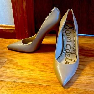 Sam Edelman Nude Stiletto Pumps, Size 9